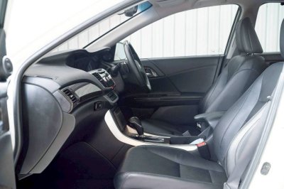 HONDA ACCORD, 2.4 EL i-VTEC ปี 2013 โฉม ปี13-19 รถมือเดียวออกห้างป้ายแดง