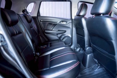 HONDA JAZZ, 1.5 i-VTEC V+ ปี 2020โฉม ปี14-ปัจจุบัน