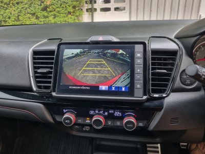 Honda City 1.0 Turbo RS Hatchback Top สุด ปี 2021 ไมล์ 93,xxx km. เครื่อง เบนซิน เกียร์ Auto สีแดง