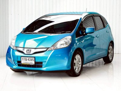 HONDA JAZZ, 1.3 HYBRID ปี 2012 โฉม ปี08-14 เกียร์AUTO สีฟ้า เครื่องยนต์ เบนซิน + ไฟฟ้า ไมล์น้อย 208,884 Km.