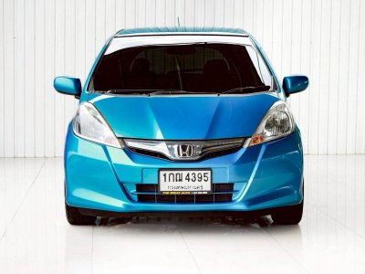 HONDA JAZZ, 1.3 HYBRID ปี 2012 โฉม ปี08-14 เกียร์AUTO สีฟ้า เครื่องยนต์ เบนซิน + ไฟฟ้า ไมล์น้อย 208,884 Km.