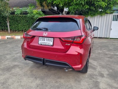 Honda City 1.0 Turbo RS Hatchback Top สุด ปี 2021 ไมล์ 93,xxx km. เครื่อง เบนซิน เกียร์ Auto สีแดง