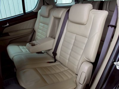 ISUZU MU-X, 3.0 4WD (DVD Navi) ปี 2017 (VAT) โฉม ปี13-20 เกียร์ AUTO สีดำ ดีเซล ไมล์เพียง 175,634 km.