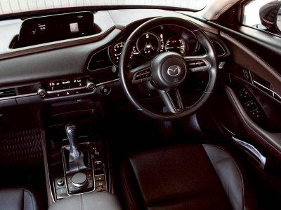 MAZDA CX-30, 2.0 S ปี 2020 โฉม ปี19-ปัจจุบัน เบนชิน สีแดง เกียร์ AUTO ไมล์เพียง 101,538 km.