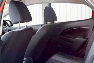 MAZDA2, 1.5 Groove Sports ปี 2011 โฉม ปี09-14 5Dr เกียร์อัตโนมัติ