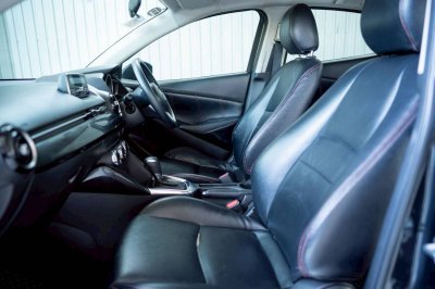 MAZDA2, 1.5 XD Sports High ปี 2015 โฉม ปี14-ปัจจุบัน 5Dr