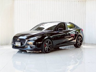 MAZDA3 (8803), 2.0 SP ปี 2018 โฉม ปี14-19 4Dr เบนซิน AUTO ไมล์แท้เพียง 134,551 km.