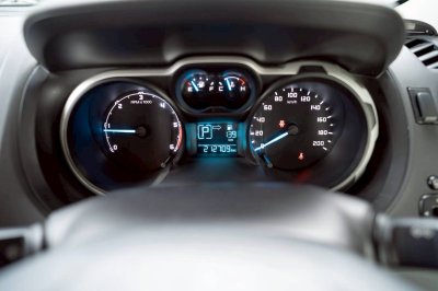 FORD RANGER, 2.2 XLT ปี 2013สีเทา โฉม HI-RIDER DOUBLE CAB