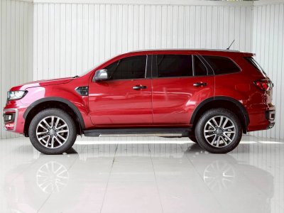 FORD EVEREST, 2.0 BI-TURBO 4WD TITANIUM PLUS ปี 2019 (VAT) โฉม ปี15-22 เกียร์ AUTO ดีเซล สีแดง รถบ้านพร้อมใช้งาน ไมล์เพียง 202,395 km.