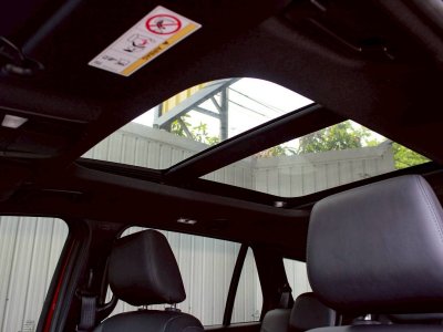 FORD EVEREST, 2.0 BI-TURBO 4WD TITANIUM PLUS ปี 2019 (VAT) โฉม ปี15-22 เกียร์ AUTO ดีเซล สีแดง รถบ้านพร้อมใช้งาน ไมล์เพียง 202,395 km.