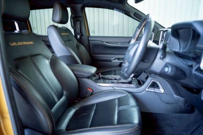 FORD RANGER, 2.0 TURBO WILDTRAK ปี 2023 เกียร์A/T ขับ 2 สีเหลืองโฉม HI-RIDER DOUBLE CAB