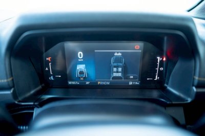 FORD RANGER, 2.0 TURBO WILDTRAK ปี 2022 เกียร์A/T ขับ 2 สีเทาโฉม HI-RIDER DOUBLE CAB