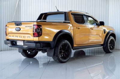FORD RANGER, 2.0 TURBO WILDTRAK ปี 2023 เกียร์A/T ขับ 2 สีเหลืองโฉม HI-RIDER DOUBLE CAB