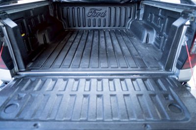 FORD RANGER, 2.0 TURBO WILDTRAK ปี 2022 เกียร์A/T ขับ 2 สีเทาโฉม HI-RIDER DOUBLE CAB