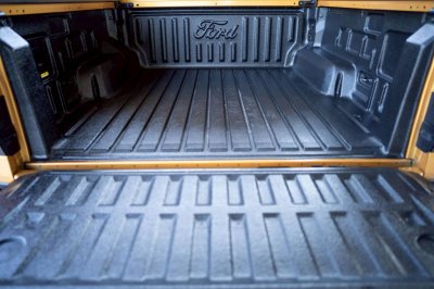 FORD RANGER, 2.0 TURBO WILDTRAK ปี 2023 เกียร์A/T ขับ 2 สีเหลืองโฉม HI-RIDER DOUBLE CAB