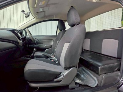 MITSUBISHI TRITON 18-23, 2.5 GLX ปี 2020 สีเทา MT โฉม MEGA CAB