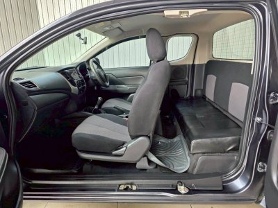 MITSUBISHI TRITON 18-23, 2.5 GLX ปี 2020 สีเทา MT โฉม MEGA CAB