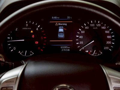 NISSAN NAVARA,NP300 2.5 EL KING CAB CALIBRE ปี 2020 (VAT.) โฉม CALIBRE KING CAB เกียร์ ธรรมดา ดีเซล สี แดง ไมล์เพียง 63,285 km.