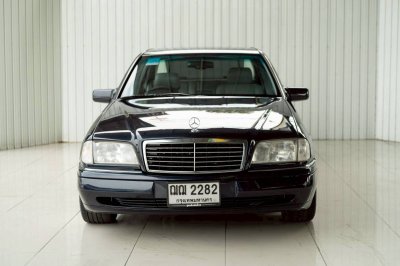 Benz C220 W202 Elegance ปี 1995
