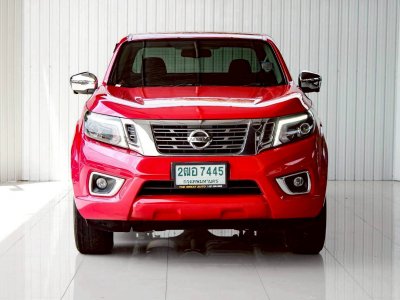 NISSAN NAVARA,NP300 2.5 EL KING CAB CALIBRE ปี 2020 (VAT.) โฉม CALIBRE KING CAB เกียร์ ธรรมดา ดีเซล สี แดง ไมล์เพียง 63,285 km.