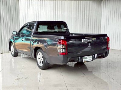 MITSUBISHI TRITON 18-23, 2.5 GLX ปี 2020 สีเทา MT โฉม MEGA CAB