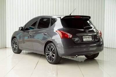 NISSAN PULSAR, 1.8 V ปี 2013 สีเทา โฉม ปี12-ปัจจุบัน