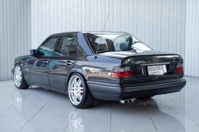 Benz E280 W124 Code C ปี 1996 เครื่อง M104 ฝาแดง-ดำ เหยียบมันส์สุดเกือบ200 ม้า