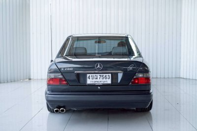 Benz E280 W124 Code C ปี 1996 เครื่อง M104 ฝาแดง-ดำ เหยียบมันส์สุดเกือบ200 ม้า