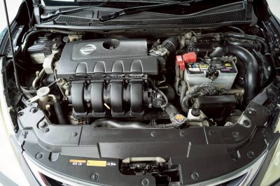 NISSAN PULSAR, 1.8 V ปี 2013 สีเทา โฉม ปี12-ปัจจุบัน