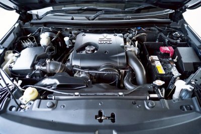 MITSUBISHI TRITON 18-23, 2.5 GLX ปี 2022 สีเทา MT โฉม MEGA CAB