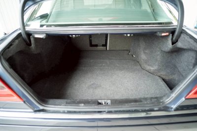 Benz C220 W202 Elegance ปี 1995