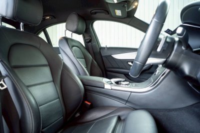 BENZ C-CLASS, C300e AMG SPORT ปี 2021 สีเทา โฉม W205 ปี14-23