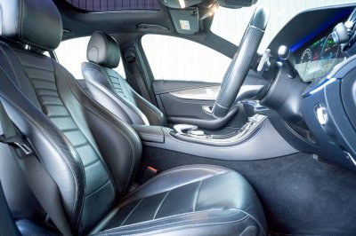 BENZ E-CLASS, E350e 2.0 AMG DYNAMIC ปี 2018 สีเทา โฉม W213 ปี16-24