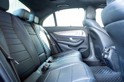 BENZ E-CLASS, E350e 2.0 AMG DYNAMIC ปี 2018 สีเทา โฉม W213 ปี16-24