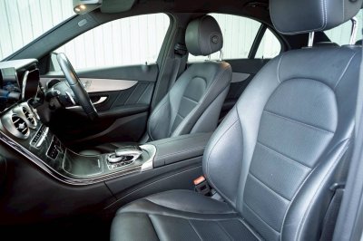 BENZ C-CLASS, C300e AMG SPORT ปี 2021 สีเทา โฉม W205 ปี14-23