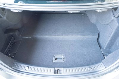 BENZ E-CLASS, E350e 2.0 AMG DYNAMIC ปี 2018 สีเทา โฉม W213 ปี16-24