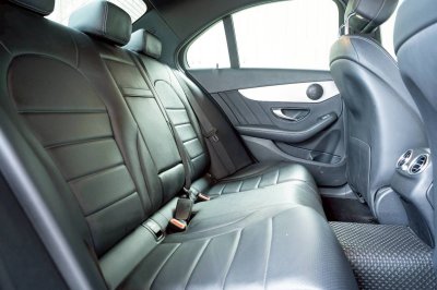 BENZ C-CLASS, C300e AMG SPORT ปี 2021 สีเทา โฉม W205 ปี14-23