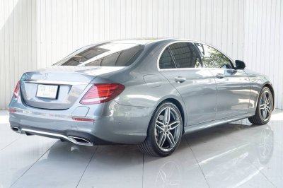 BENZ E-CLASS, E350e 2.0 AMG DYNAMIC ปี 2018 สีเทา โฉม W213 ปี16-24