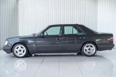 Benz E220 W124 Code C ปี 1996 ราคาเพียง 239,000 บาท เท่านั้น! ไม่รวมป้ายทะเบียนมงคล ฌพ 133 กทม