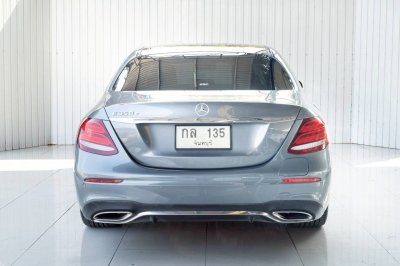 BENZ E-CLASS, E350e 2.0 AMG DYNAMIC ปี 2018 สีเทา โฉม W213 ปี16-24