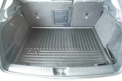 BENZ GLA-CLASS, 200 ปี 2015 สีขาวโฉม W156 ปี14-20