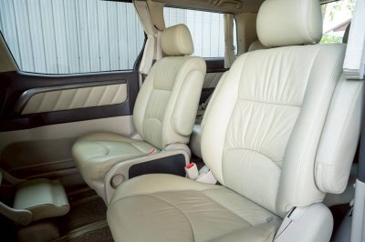 TOYOTA ALPHARD, 2.4 HYBRID ปี 2007 สีดำ เกียร์A/T โฉม ปี02-15