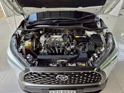 TOYOTA COROLLA CROSS, 1.8 SPORT ปี 2023 สีขาว โฉม ปี20-ปัจจุบัน