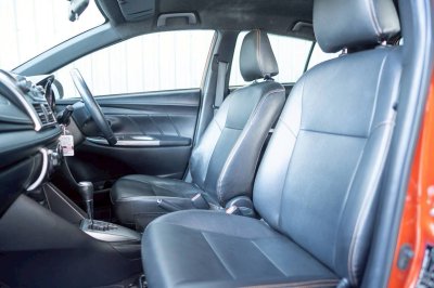 TOYOTA YARIS, 1.2 G ปี 2016 สีส้มโฉม ปี13-19