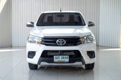 TOYOTA HILUX REVO, 2.8 J PLUS ปี 2020 โฉม STANDARD CAB