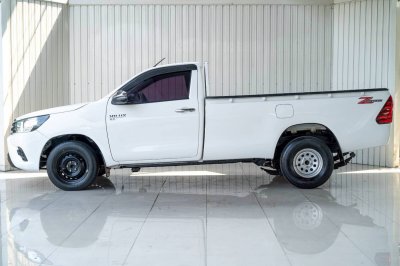 TOYOTA HILUX REVO, 2.8 J PLUS ปี 2020 โฉม STANDARD CAB