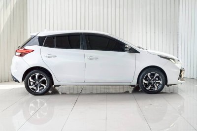 TOYOTA YARIS, 1.2 SMART ปี 2024 สีขาว โฉม ปี19-ปัจจุบัน