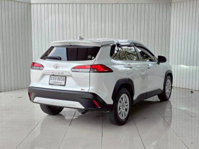 TOYOTA COROLLA CROSS, 1.8 SPORT ปี 2023 สีขาว โฉม ปี20-ปัจจุบัน