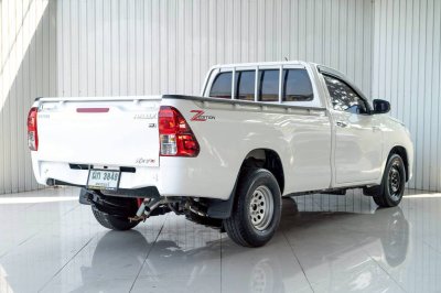 TOYOTA HILUX REVO, 2.8 J PLUS ปี 2020 โฉม STANDARD CAB
