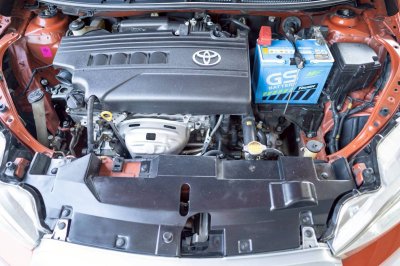 TOYOTA YARIS, 1.2 G ปี 2016 สีส้มโฉม ปี13-19